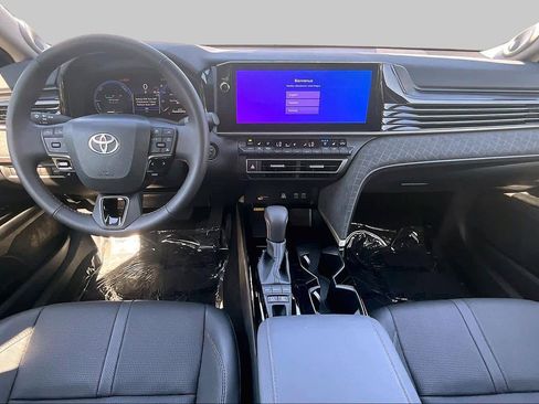 Used 2026 Toyota Camry XLE w/ Premium Package AWD/4WD image 16