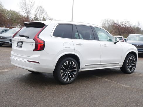 New 2026 Volvo XC90 B6 Ultra w/ Protection Package AWD/4WD image 3