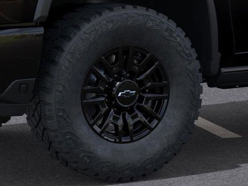 New 2026 Chevrolet Silverado 2500 ZR2 w/ LPO, Dark Essentials Package AWD/4WD image 9