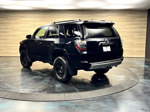 Used 2021 Toyota 4Runner Venture w/ Moonroof Package AWD/4WD image 10