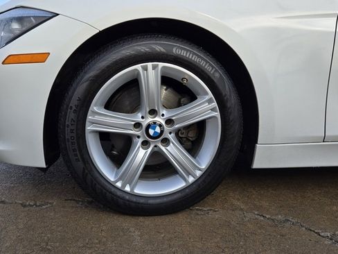Used 2015 BMW 320i Sedan image 9