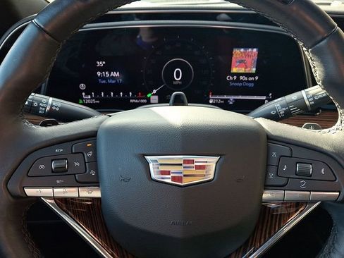 Certified 2023 Cadillac Escalade Premium Luxury AWD/4WD image 25