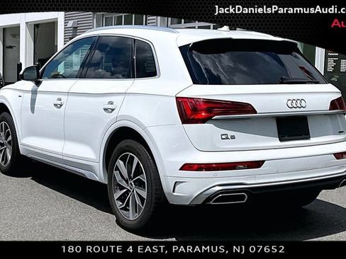 Used 2022 Audi Q5 2.0T Premium Plus w/ Premium Plus Package AWD/4WD image 10