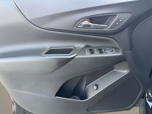 Used 2024 Chevrolet Equinox LT w/ LPO, Floor Liner Package AWD/4WD image 27