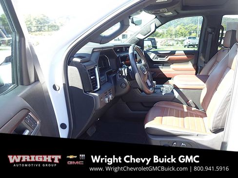 Used 2024 GMC Sierra 1500 Denali Ultimate image 12