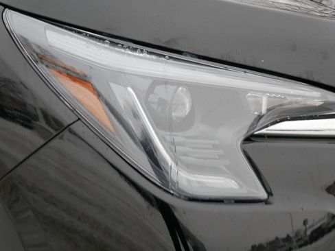 Certified 2023 Subaru Ascent Premium w/ Convenience Package image 16