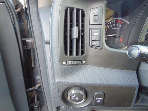 Used 2010 Honda Ridgeline RTL image 18