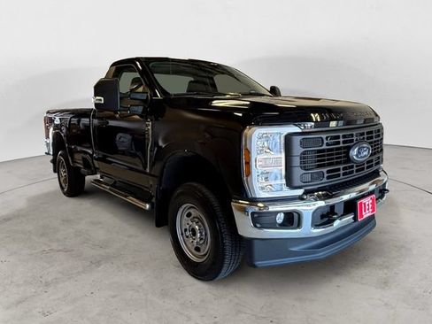 Used 2024 Ford F250 XL w/ FX4 Off-Road Package AWD/4WD image 8