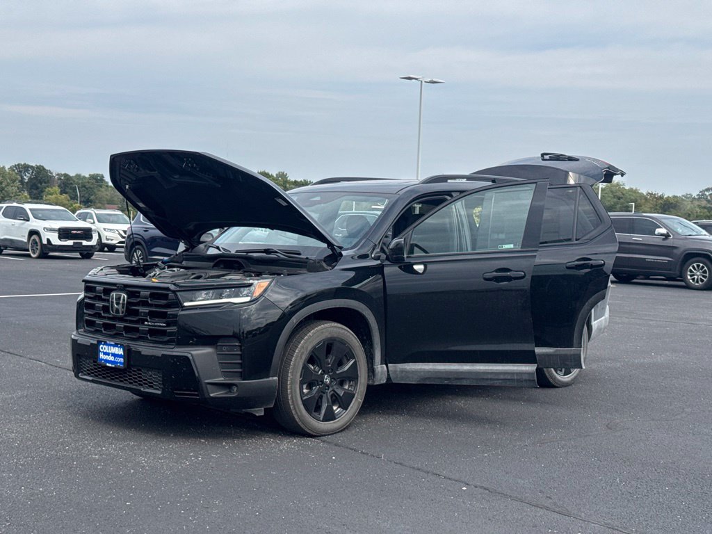 Used 2026 Honda Pilot Black Edition image 15