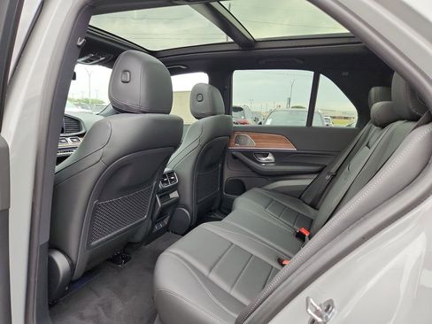 New 2025 Mercedes-Benz GLE 450 4MATIC image 16
