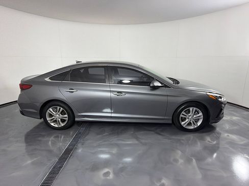 Used 2019 Hyundai Sonata SEL FWD image 4