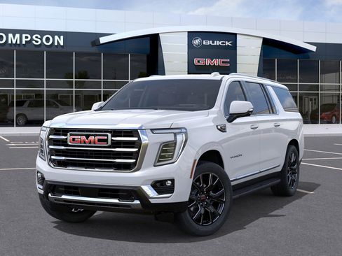 New 2026 GMC Yukon XL Elevation image 33
