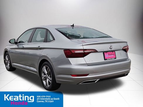 Used 2021 Volkswagen Jetta R-Line w/ R-Line Cold Weather Package image 5