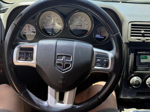 Used 2012 Dodge Challenger SXT RWD image 17