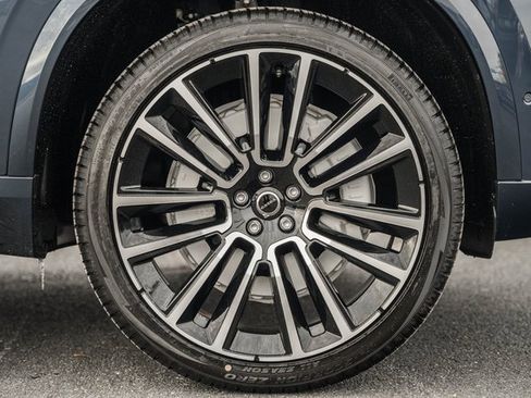 New 2026 Volvo XC90 B6 Plus image 17