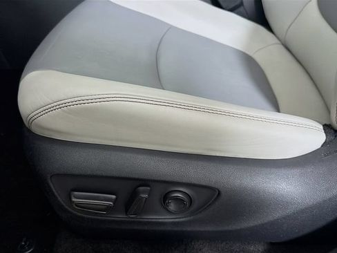 Certified 2022 Toyota RAV4 XLE Premium AWD/4WD image 16