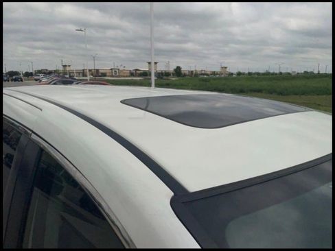 Used 2016 Honda Odyssey EX-L image 3