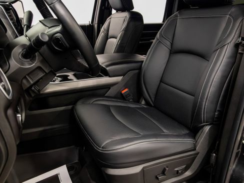 Used 2023 RAM 2500 Big Horn w/ Night Edition image 29