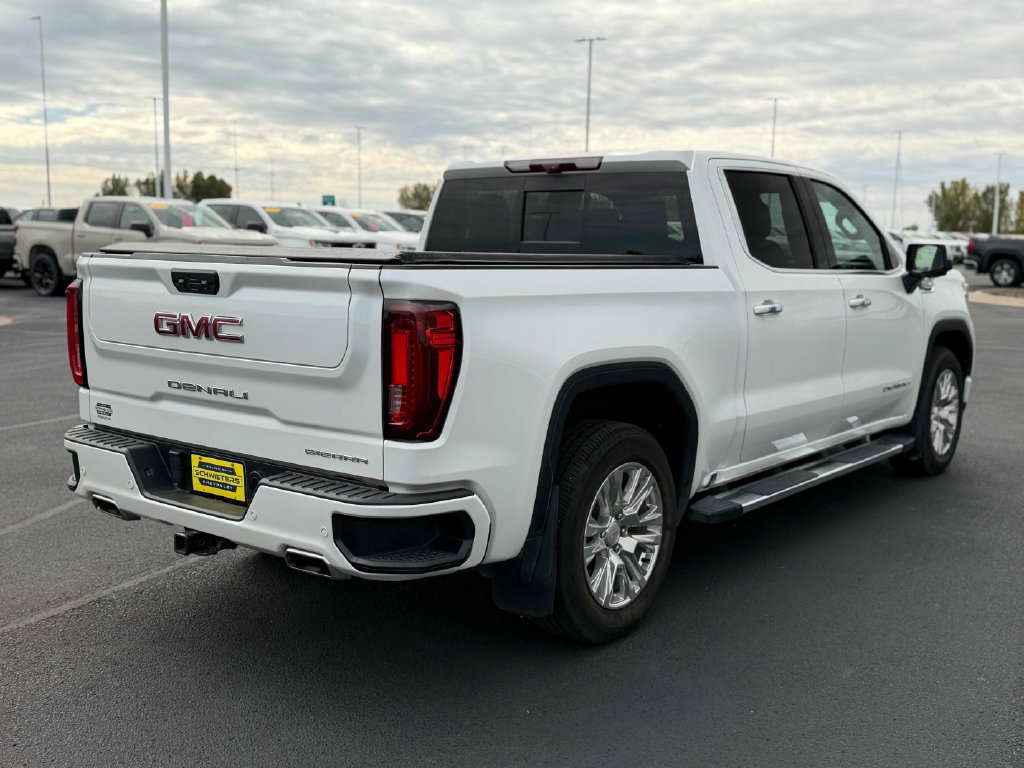 Used 2022 GMC Sierra 1500 Denali w/ Technology Package AWD/4WD image 7