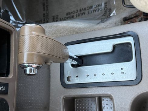 Used 2016 Nissan Frontier SV RWD image 29
