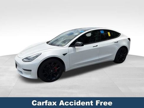 Used 2019 Tesla Model 3 Standard Range Plus RWD image 2