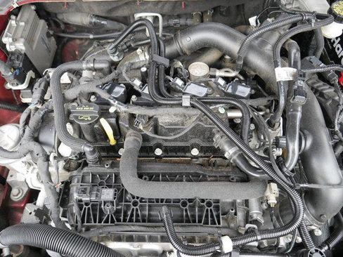 Used 2019 Ford Fusion SE image 10