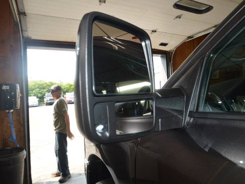 Used 2026 RAM 2500 Big Horn AWD/4WD image 27