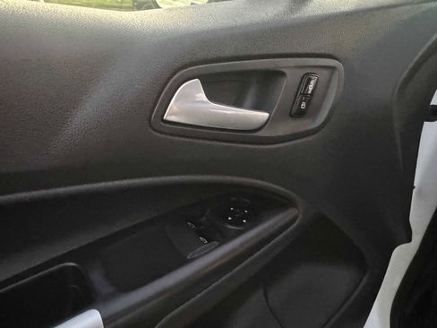 Used 2016 Ford Transit Connect XLT image 14