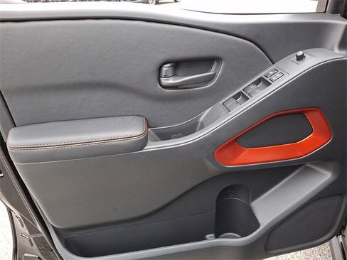 New 2026 Nissan Frontier PRO-4X w/ Pro-4x Convenience Package image 11