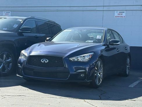 Used 2023 INFINITI Q50 Sensory image 3
