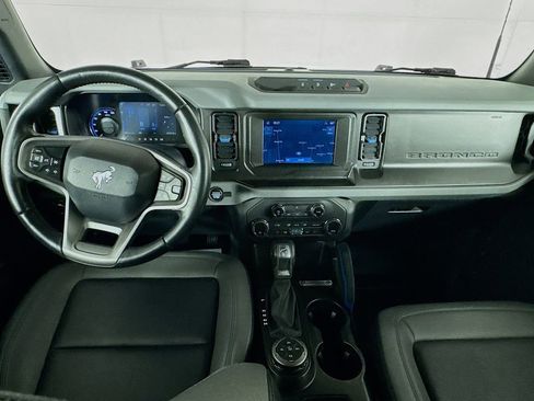 Used 2021 Ford Bronco Black Diamond image 24