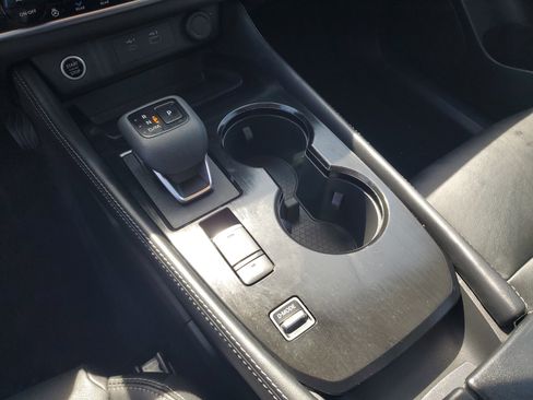 Certified 2023 Nissan Rogue SL w/ SL Premium Package image 24