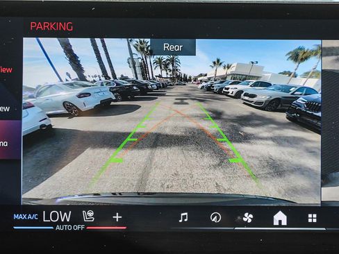 Used 2024 BMW X5 xDrive40i image 24