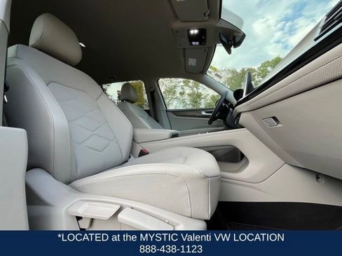 Certified 2024 Volkswagen Atlas SE image 27