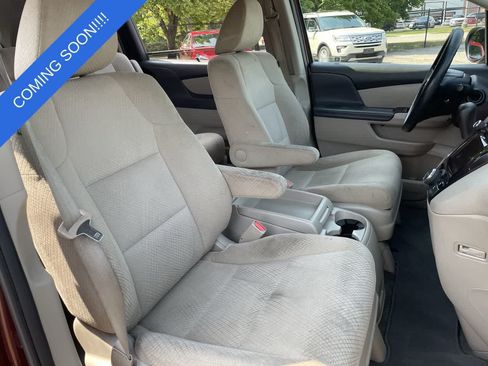Used 2017 Honda Odyssey EX image 14