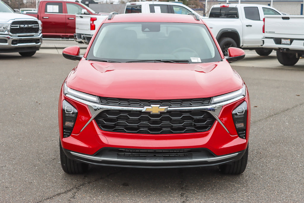 Used 2026 Chevrolet Trax LT w/ Driver Confidence Package FWD image 6