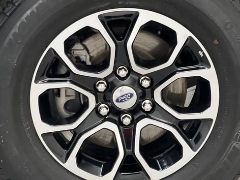 Used 2024 Ford Expedition Max XLT image 79