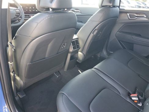 New 2026 Kia Sportage EX image 22