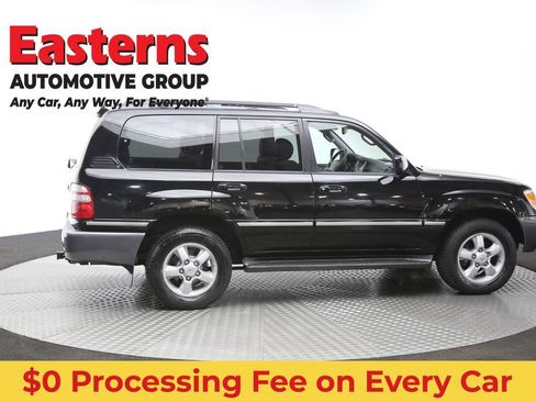 Used 2005 Toyota Land Cruiser AWD/4WD image 47