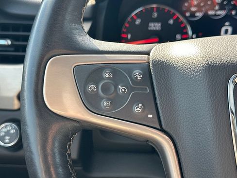 Used 2016 GMC Yukon XL Denali w/ Open Road Package AWD/4WD image 22
