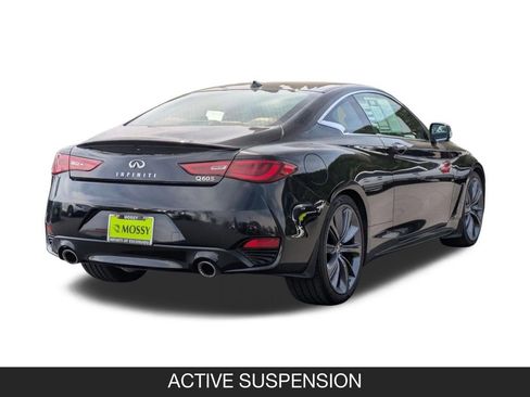 Used 2022 INFINITI Q60 Red Sport 400 w/ Carbon Fiber Package RWD image 8