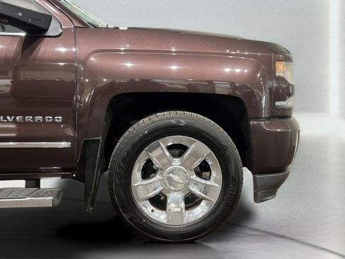 Used 2016 Chevrolet Silverado 1500 LTZ Z71 image 33