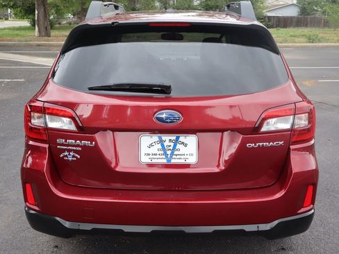 Used 2015 Subaru Outback 2.5i Limited AWD/4WD image 6