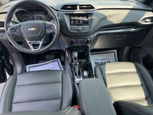 Used 2021 Chevrolet TrailBlazer ACTIV AWD/4WD image 16