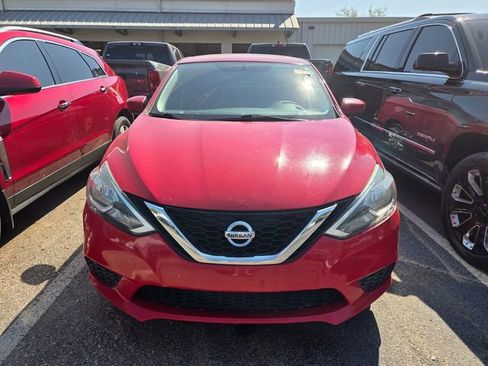 Used 2016 Nissan Sentra SV image 2