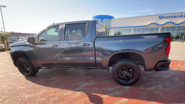 Used 2019 Chevrolet Silverado 1500 LT Trail Boss w/ Convenience Package AWD/4WD image 7