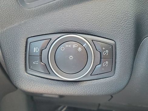 Used 2019 Ford Escape SE FWD image 28