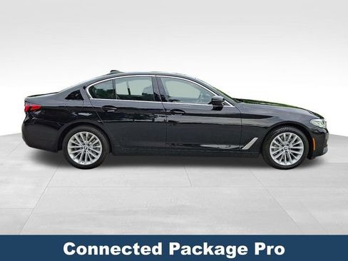 Used 2023 BMW 530i w/ Premium Package RWD image 9