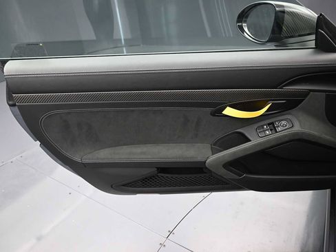 Certified 2025 Porsche 718 Boxster Spyder RS RWD image 14