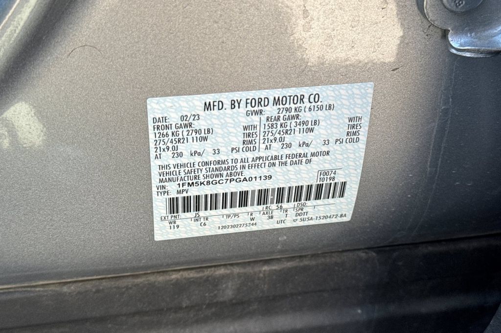 Used 2023 Ford Explorer ST w/ Equipment Group 401A AWD/4WD image 34